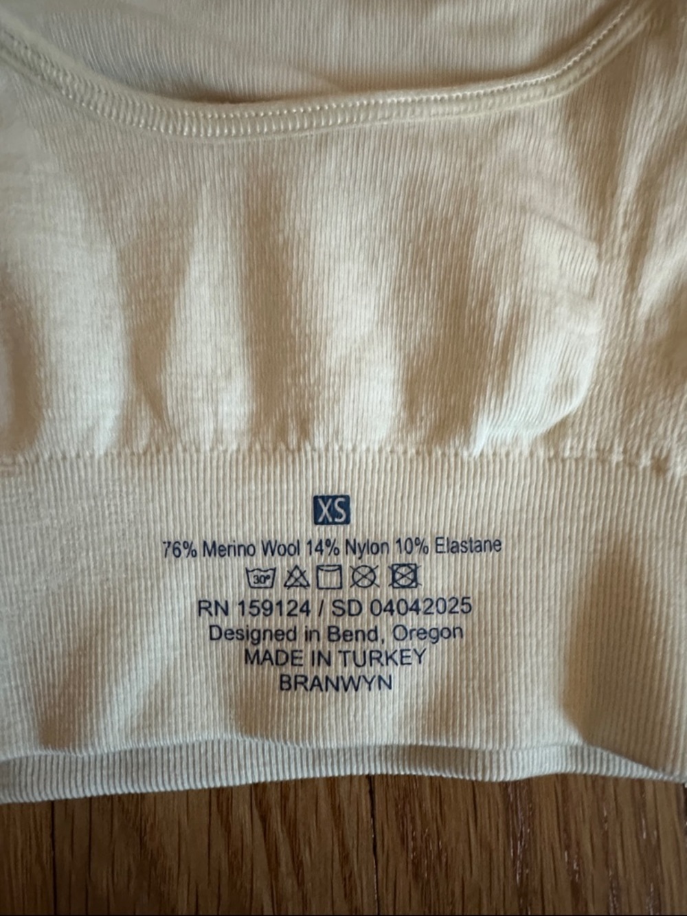 Branwyn Essential Racerback - Picture 3 of 4